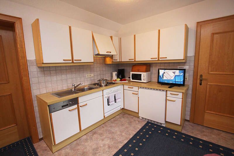 Kitchen in the Sonnenschein apartment in the Tyrolean Oberland